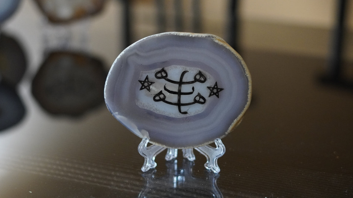 Polished Agate Slice Decorative Baha'i Mantel piece